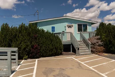 476 SW J Street, Madras, OR 97741 - Photo 3