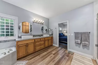 1085 Oak Grove, Eagle Point, OR 97524 - Photo 31