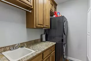 1085 Oak Grove, Eagle Point, OR 97524 - Photo 43