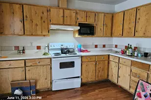139 S 2nd Ave, Chiloquin, OR 97624 - Photo 7
