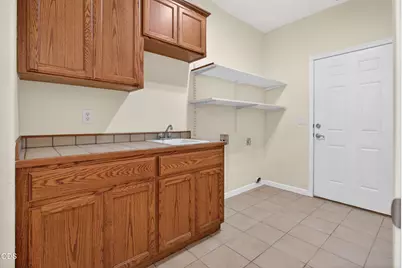 589 N Heights Drive, Eagle Point, OR 97524 - Photo 35