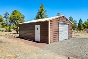 4855 NW 57th St, Redmond, OR 97756 - Photo 43