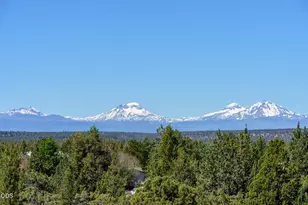 4855 NW 57th St, Redmond, OR 97756 - Photo 3