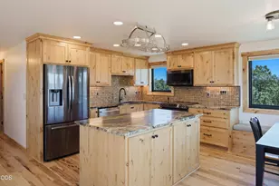 4855 NW 57th St, Redmond, OR 97756 - Photo 1