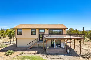 4855 NW 57th St, Redmond, OR 97756 - Photo 3