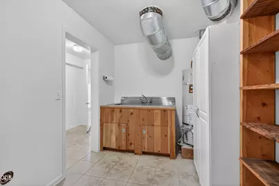 307 Hillcrest Street, Ashland, OR 97520 - Photo 23