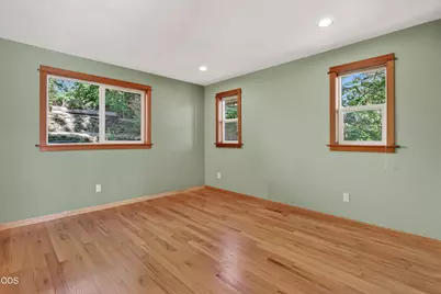 307 Hillcrest Street, Ashland, OR 97520 - Photo 11