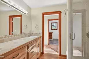 307 Hillcrest St, Ashland, OR 97520 - Photo 13