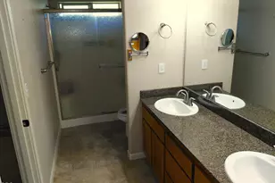 3272 Nellie Ettinger Ln, Medford, OR 97504 - Photo 5