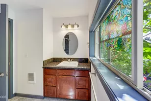 326 N Main St, Ashland, OR 97520 - Photo 37