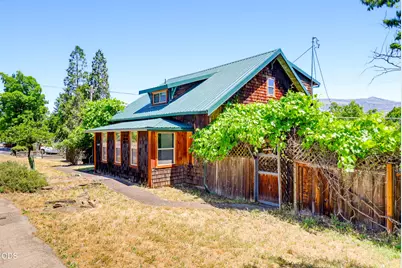 326 N Main Street, Ashland, OR 97520 - Photo 53