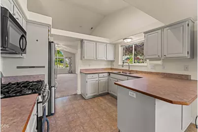 2690 SW Trinity Way, Grants Pass, OR 97527 - Photo 11