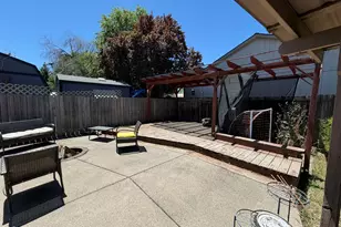 2661 Aztec Ave, Medford, OR 97501 - Photo 15