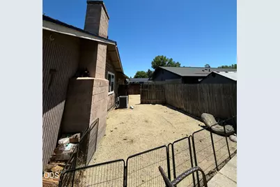 2661 Aztec Avenue, Medford, OR 97501 - Photo 17