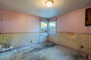 1004 S Grape St, Medford, OR 97501 - Photo 15