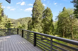 24041 Hwy 140, Eagle Point, OR 97524 - Photo 37