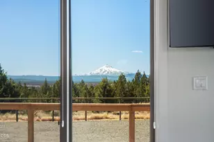 11248 SW Peninsula Dr, Terrebonne, OR 97760 - Photo 13