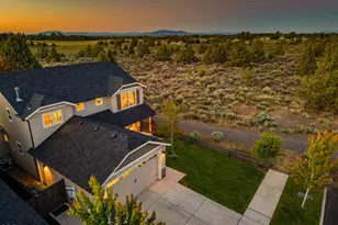 21314 SE Daylily Ave, Bend, OR 97702 - Photo 3