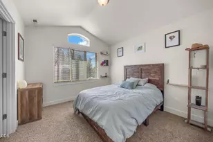 3144 NE Monte Vista Ln, Bend, OR 97701 - Photo 27