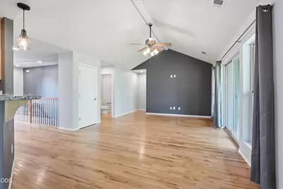 1056 Highlands Drive, Eagle Point, OR 97524 - Photo 9