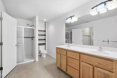 1056 Highlands Drive, Eagle Point, OR 97524 - Photo 23