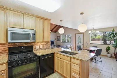 1975 NE Butler Market Road, Bend, OR 97701 - Photo 11