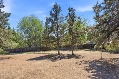 1975 NE Butler Market Road, Bend, OR 97701 - Photo 23