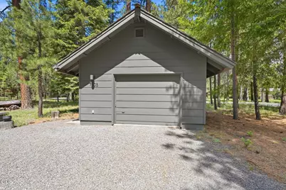 71105 Meadow Grass Circle #GH18, Black Butte Ranch, OR 97759 - Photo 15