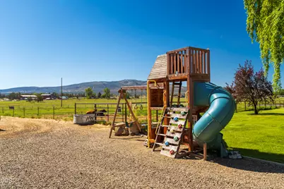 4793 SW Williams Road, Powell Butte, OR 97753 - Photo 35