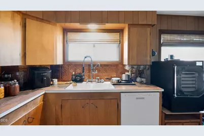 129 S Milwaukie Avenue #129, 131 ,131 1/2, Hines, OR 97738 - Photo 17