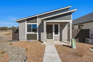 4067 SW Pumice Ave, Redmond, OR 97756 - Photo 1