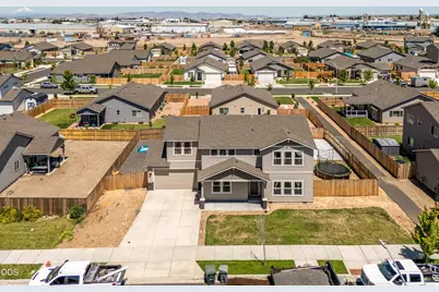 300 NW Double Eagle Avenue, Madras, OR 97741 - Photo 45