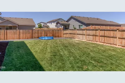 300 NW Double Eagle Avenue, Madras, OR 97741 - Photo 41