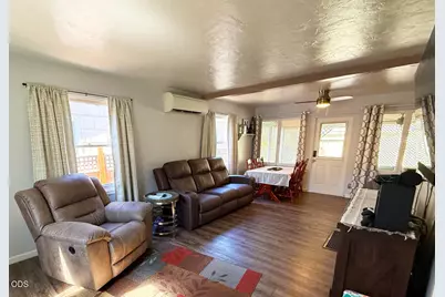 1029 S Holly Street, Medford, OR 97501 - Photo 7