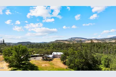 1800 S Obenchain Road, Eagle Point, OR 97524 - Photo 57