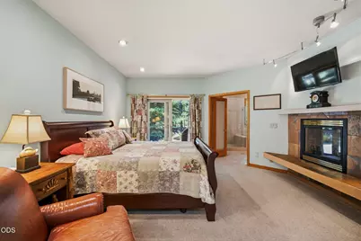 57944 Bunker Lane #4, Sunriver, OR 97707 - Photo 25