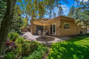 57944 Bunker Ln, Sunriver, OR 97707 - Photo 45