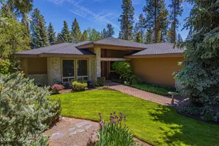 57944 Bunker Ln, Sunriver, OR 97707 - Photo 1