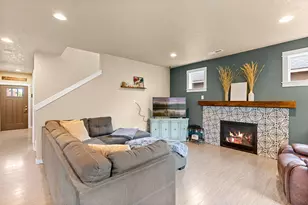21245 SE Golden Market Ln, Bend, OR 97702 - Photo 11