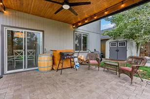 21245 SE Golden Market Ln, Bend, OR 97702 - Photo 37