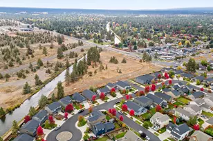 21245 SE Golden Market Ln, Bend, OR 97702 - Photo 53