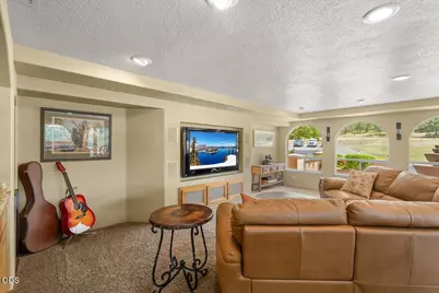 3752 Devils Garden Road, Medford, OR 97504 - Photo 9