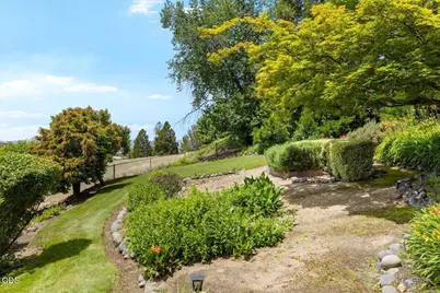 3752 Devils Garden Road, Medford, OR 97504 - Photo 55