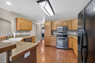 5025 Villa Dr, Klamath Falls, OR 97603 - Photo 7