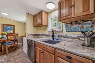 130 Kitty Drive, Eagle Point, OR 97524 - Photo 11