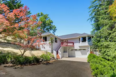 457 Walnut Street, Ashland, OR 97520 - Photo 1