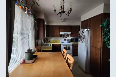 207 Gresham Street #Units 207, 209, 211, Ashland, OR 97520 - Photo 15