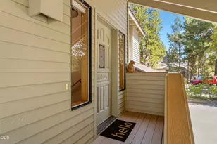 57691 Splitrock Ln, Sunriver, OR 97707 - Photo 9