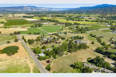 3939 Tami Lane, Central Point, OR 97502 - Photo 47