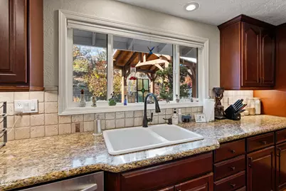 2820 David Lane, Medford, OR 97504 - Photo 19